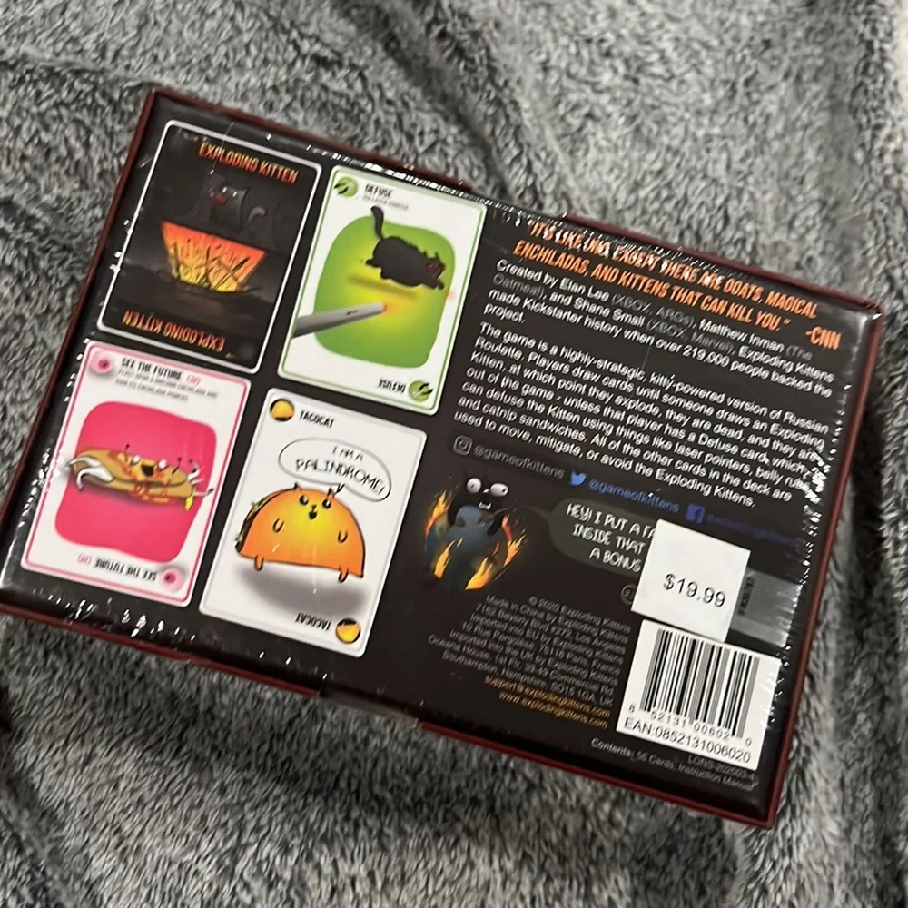 Exploding Kittens Original Edition Game - Picture 7 of 7